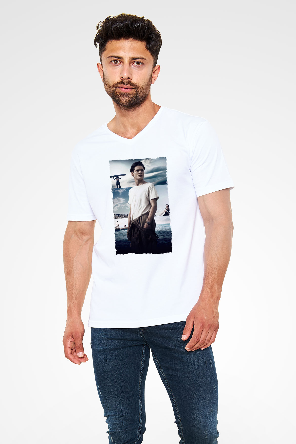 Unisex Boyun Eğmez (Unbroken) Baskılı Beyaz V Yaka T-shirt