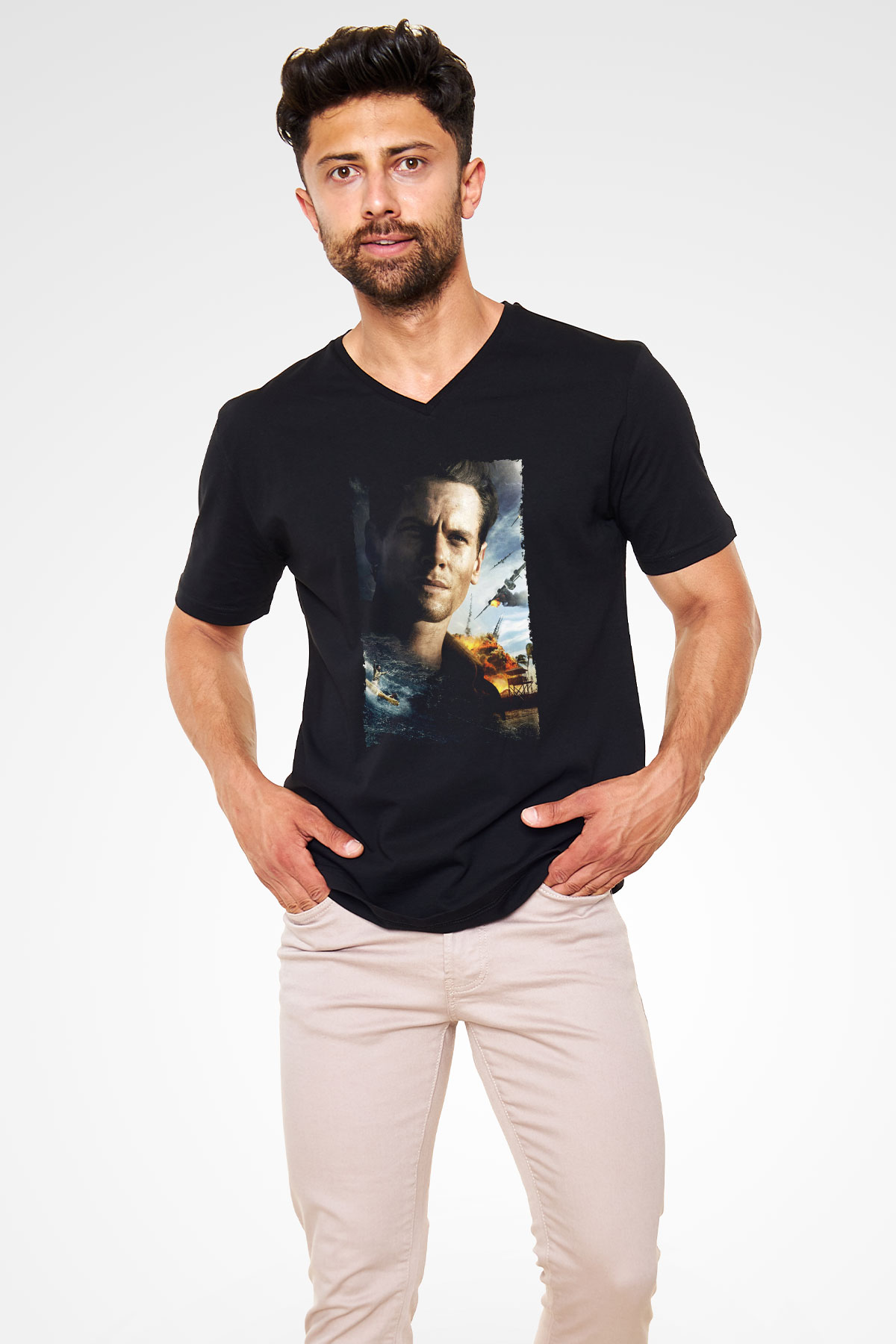 Unisex Boyun Eğmez (Unbroken) Baskılı Siyah V Yaka T-shirt