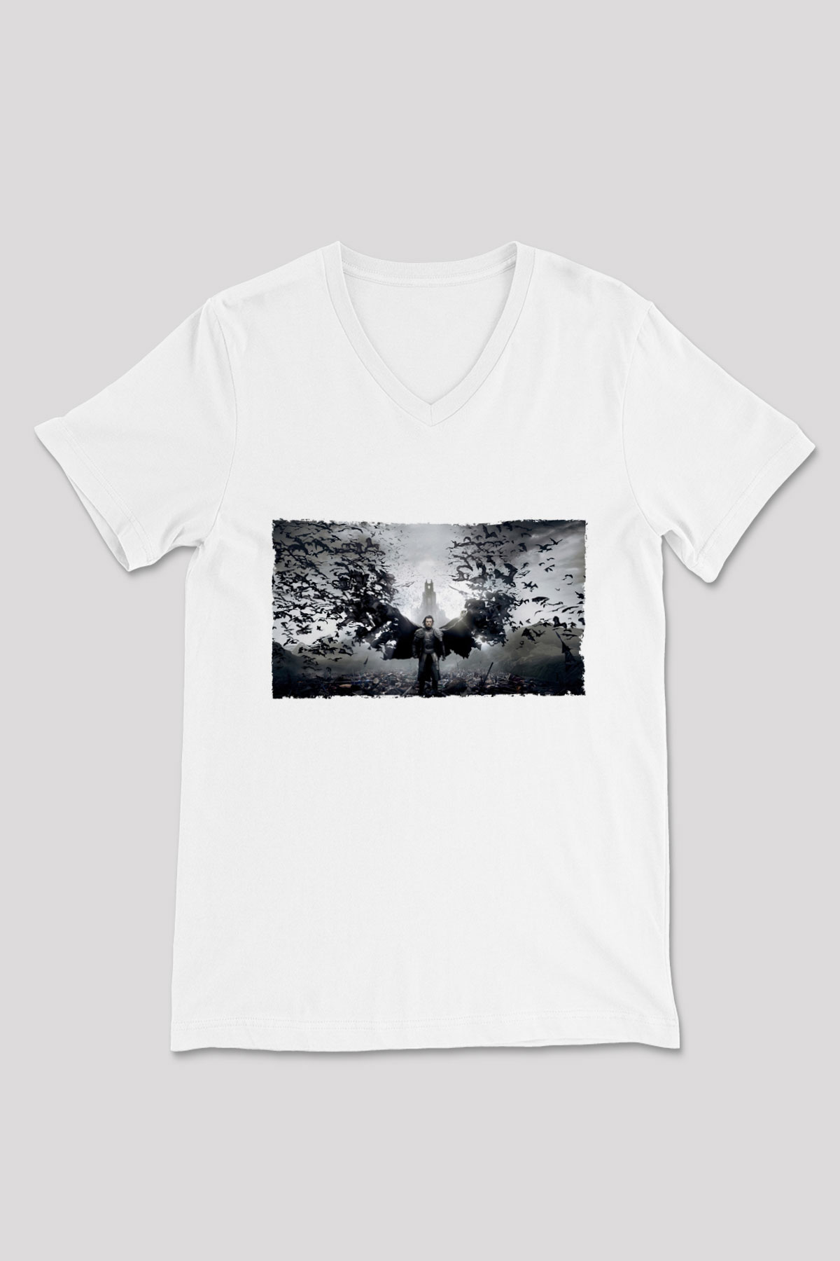 Unisex Dracula Untold Baskılı Beyaz V Yaka Tshirt