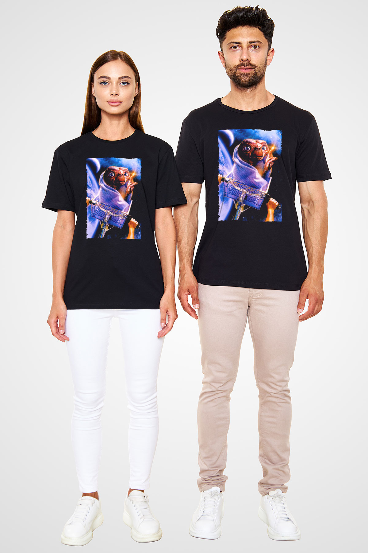 E.T. (E.T. the Extra-Terrestrial) Baskılı Siyah Tshirt