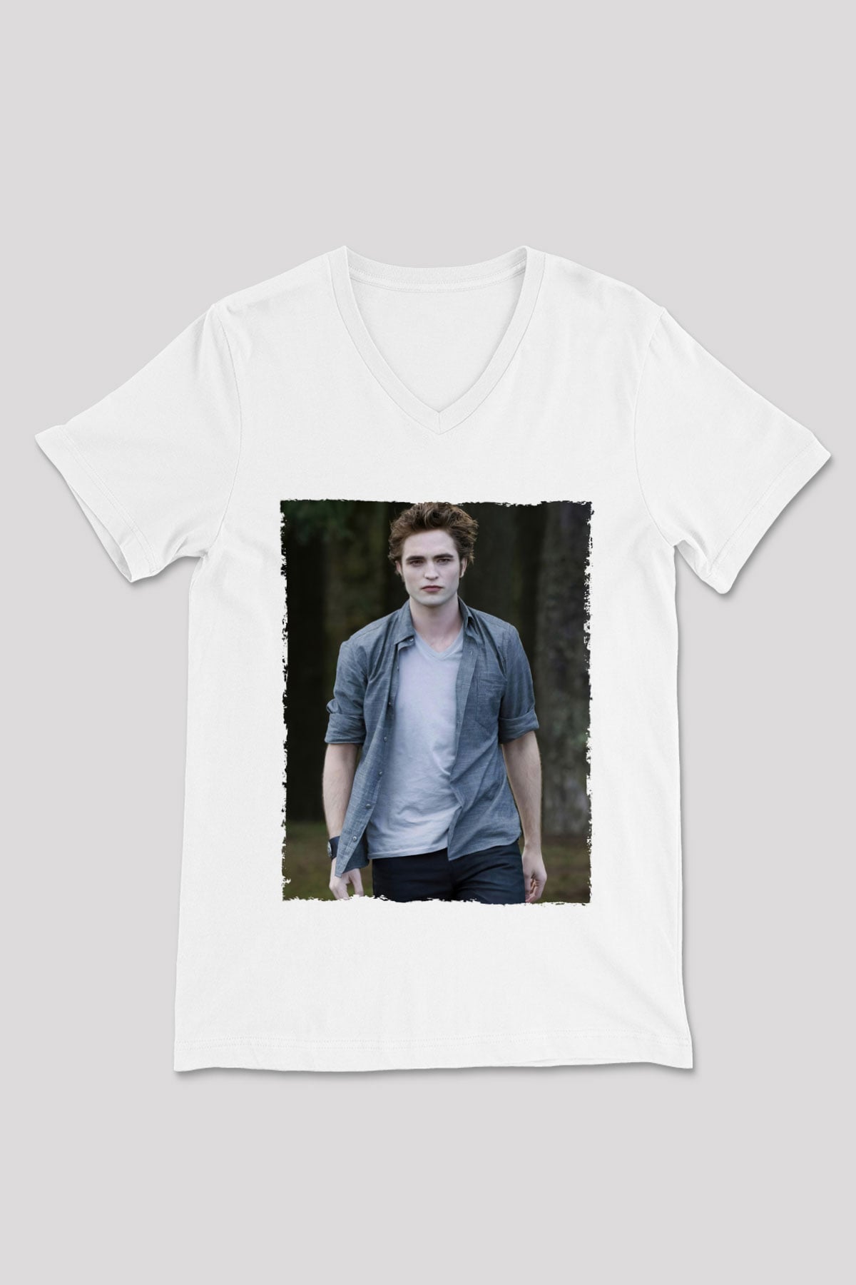 Unisex Edward Cullen Baskılı Beyaz V Yaka Tshirt