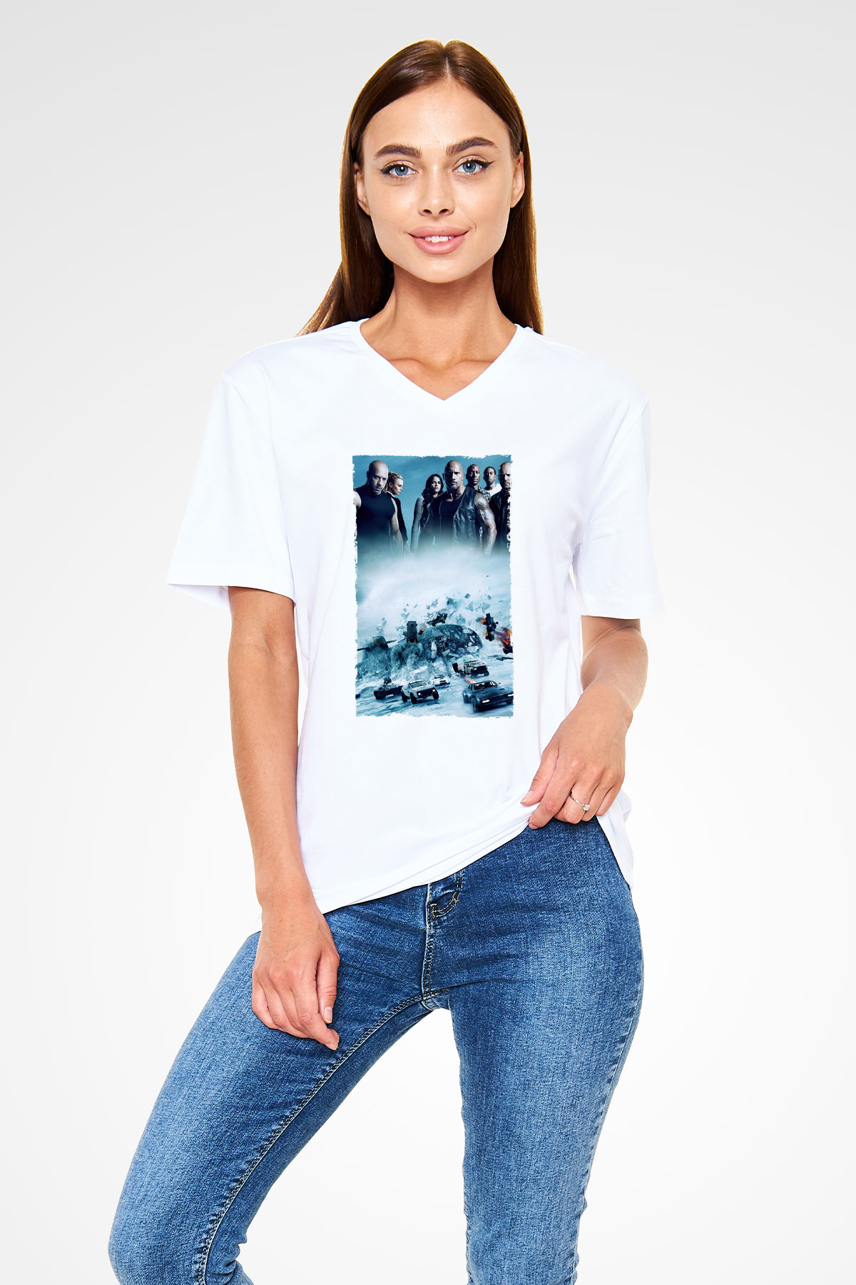 Unisex Hızlı ve Öfkeli 8 (The Fate of the Furious) Baskılı Beyaz V Yaka Tshirt