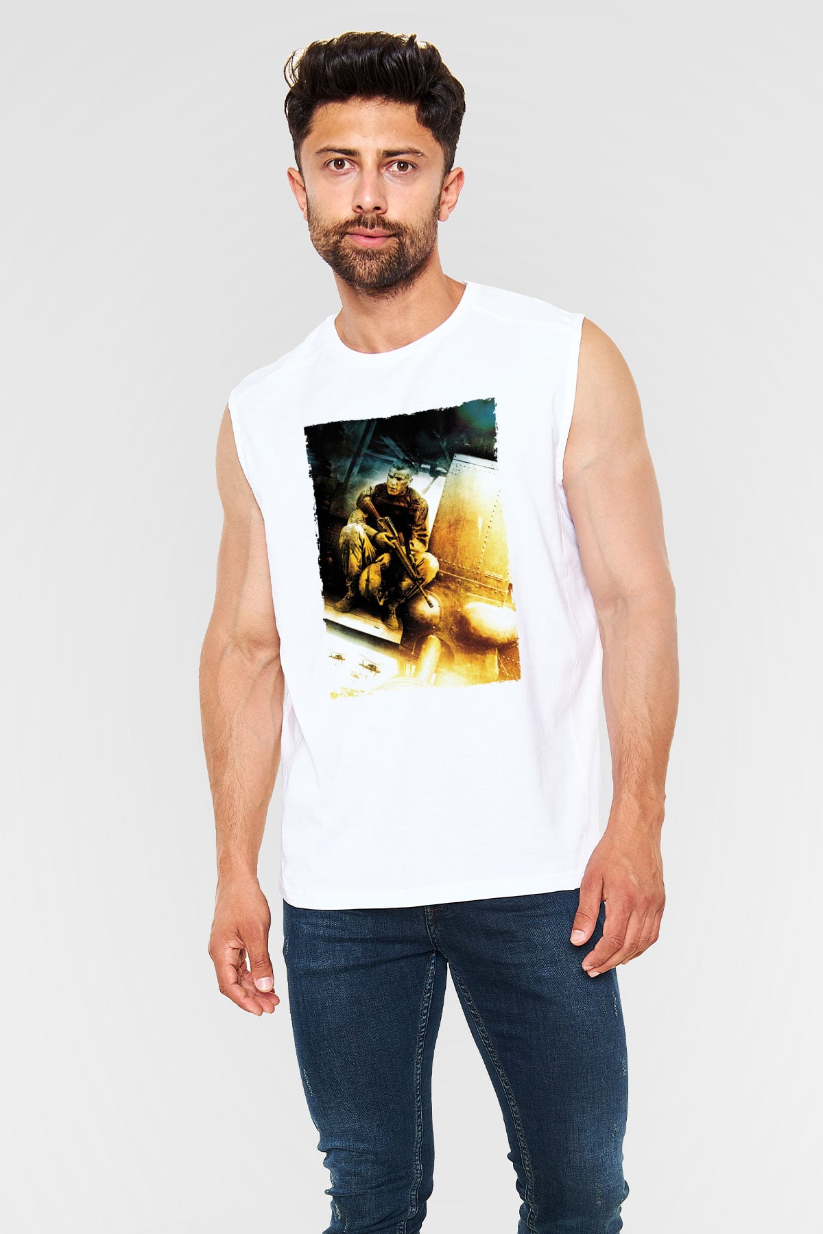 Unisex Kara Şahin Düştü - Black Hawk Down Baskılı Beyaz Kolsuz Tişört
