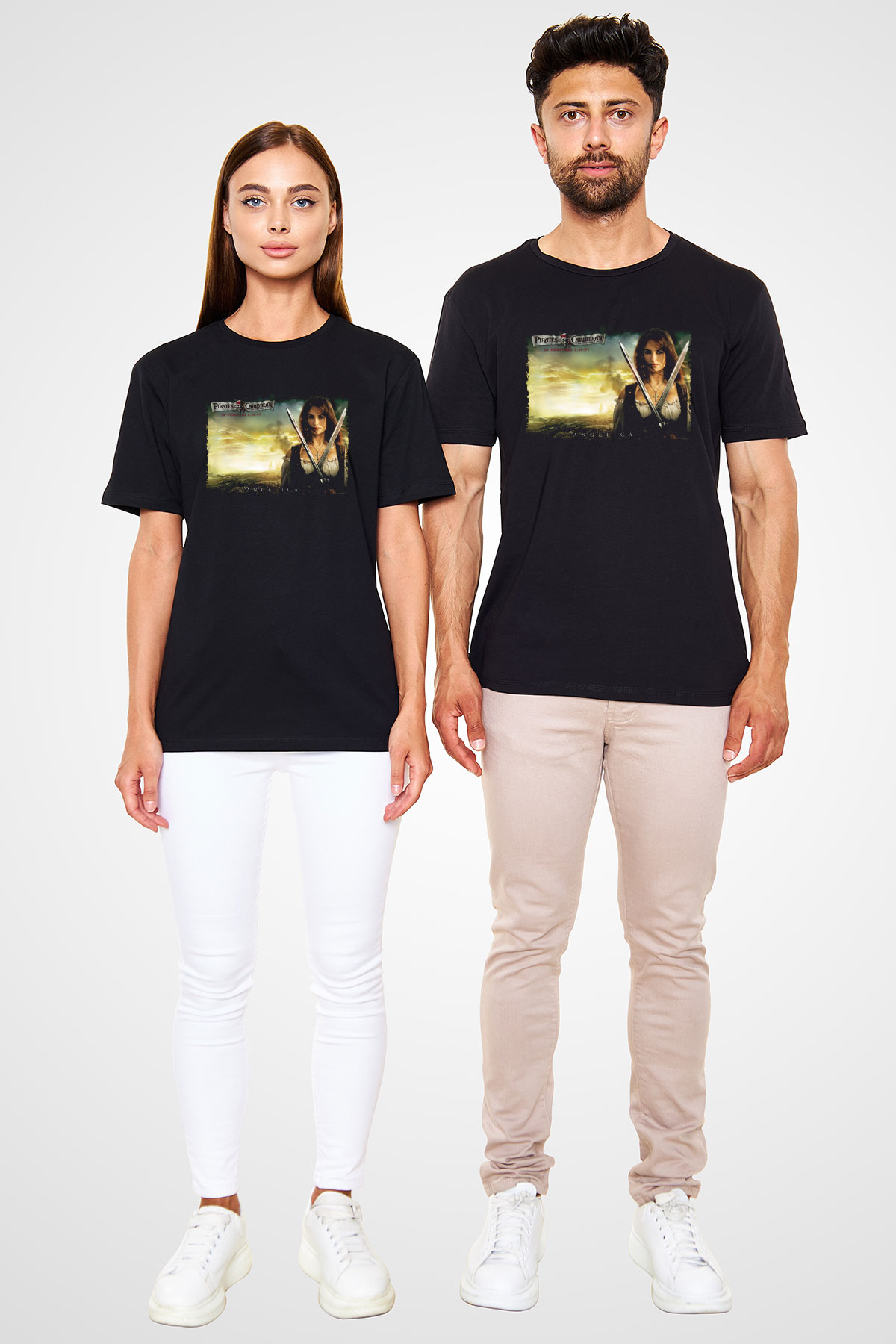 Karayip Korsanları Gizemli Denizlerde (Pirates of the Caribbean On Stranger Tides) Baskılı Siyah T-Shirt
