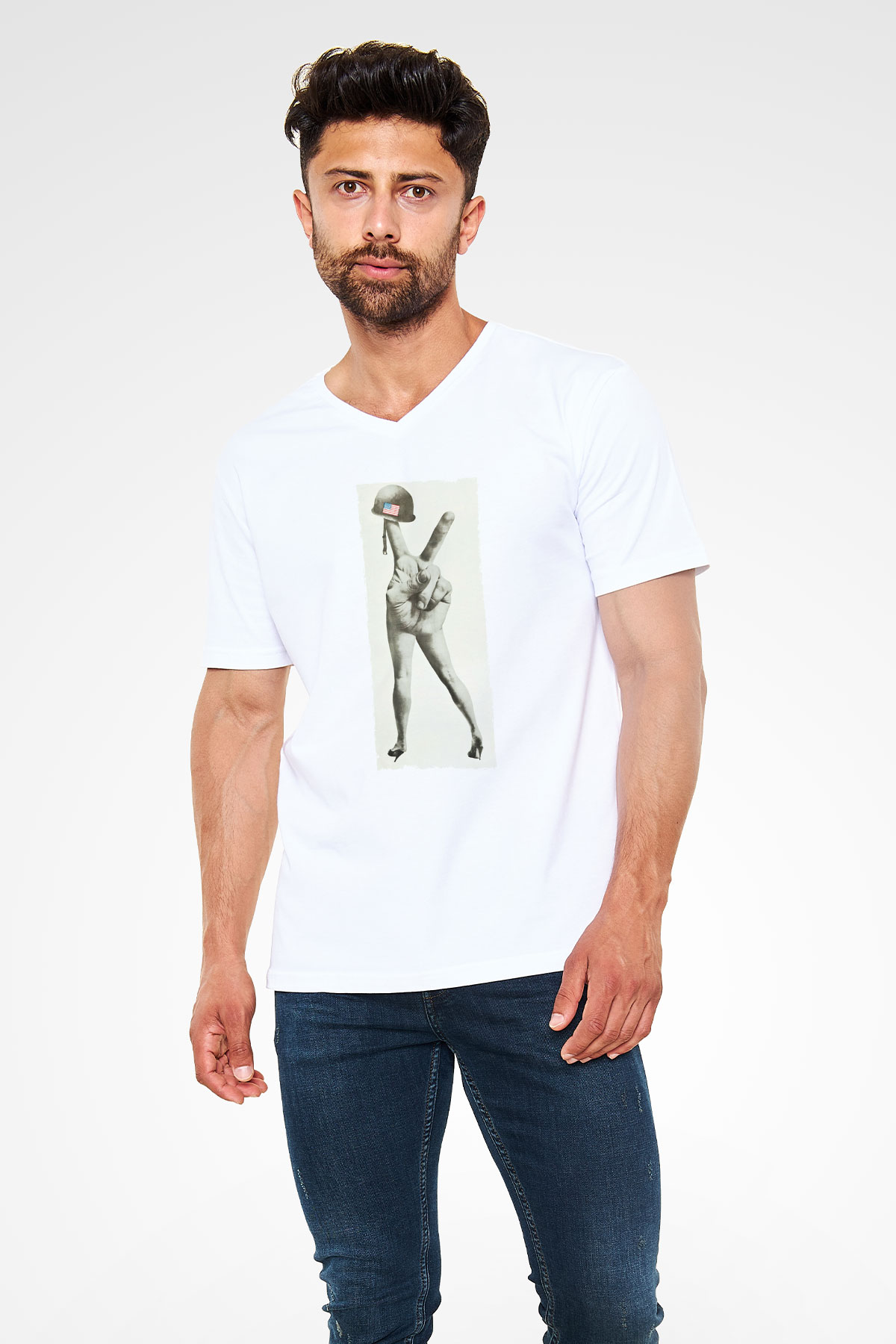 Unisex M-A-S-H Baskılı Beyaz V Yaka Tişört