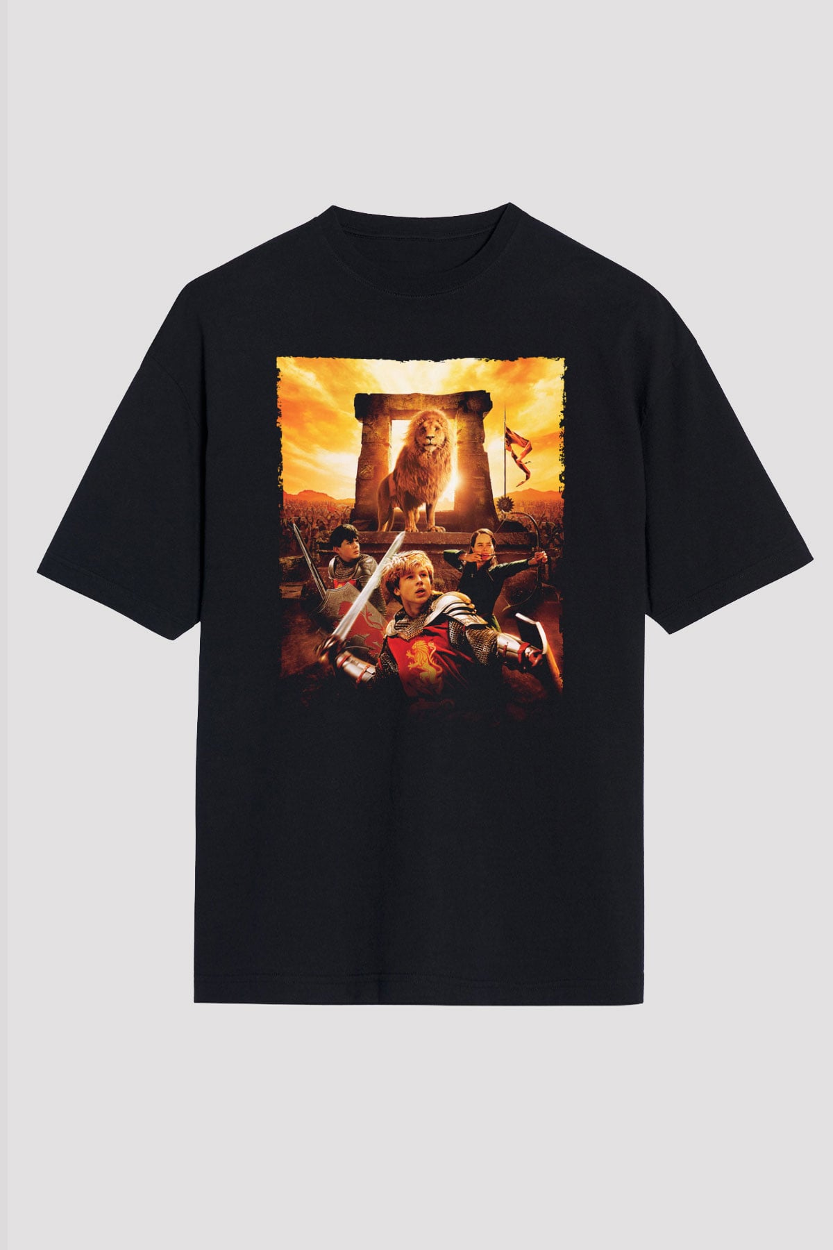 Unisex Narnia Günlükleri Aslan, Cadı ve Dolap (The Chronicles of Narnia The Lion, the Witch and the Wardrobe) Baskılı Siyah Oversize T-shirt