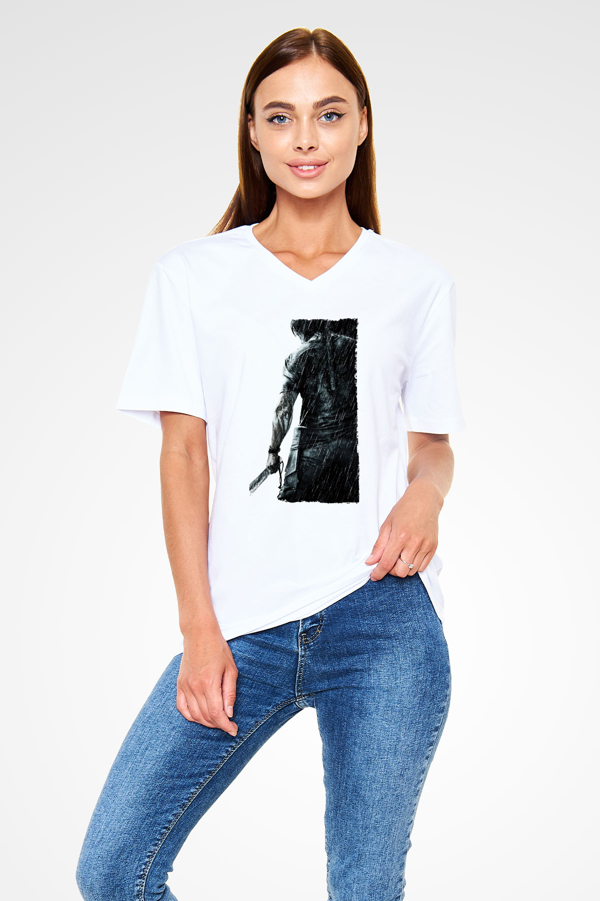 Unisex Rambo Baskılı Beyaz V Yaka Tişört