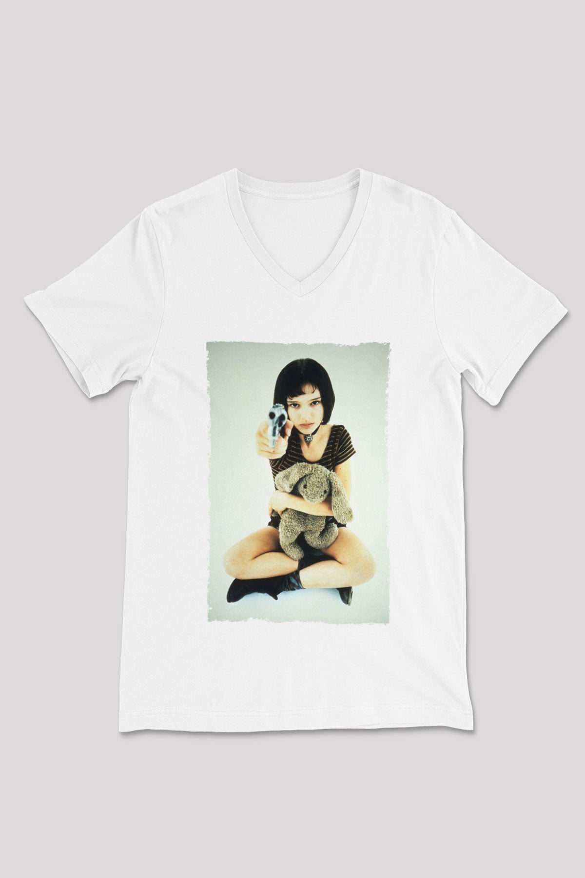 Unisex Sevginin Gücü (Leon The Professional) Baskılı Beyaz V Yaka Tişört