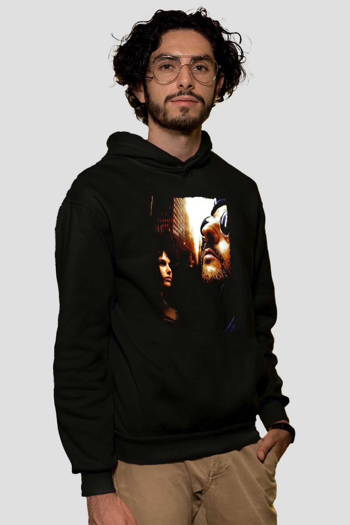 Unisex Sevginin Gücü (Léon) Baskılı Siyah Kapüşonlu Sweatshirt