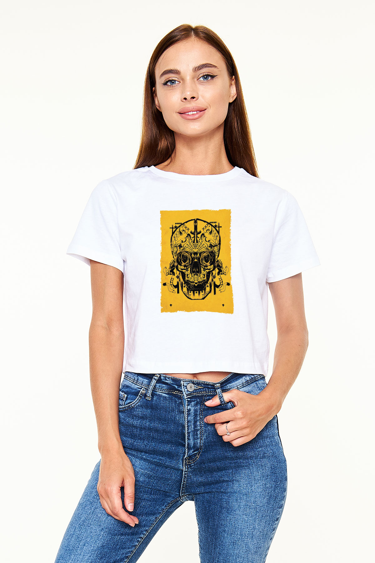 Unisex Sicario Baskılı Beyaz Crop Top Tshirt