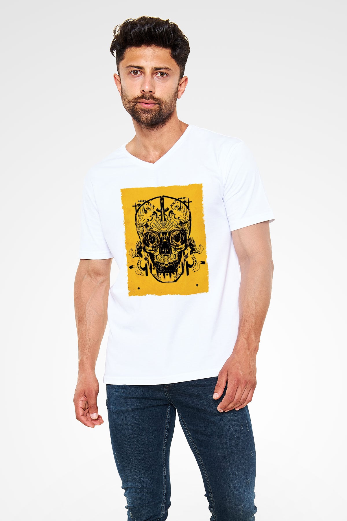 Unisex Sicario Baskılı Beyaz V Yaka Tshirt