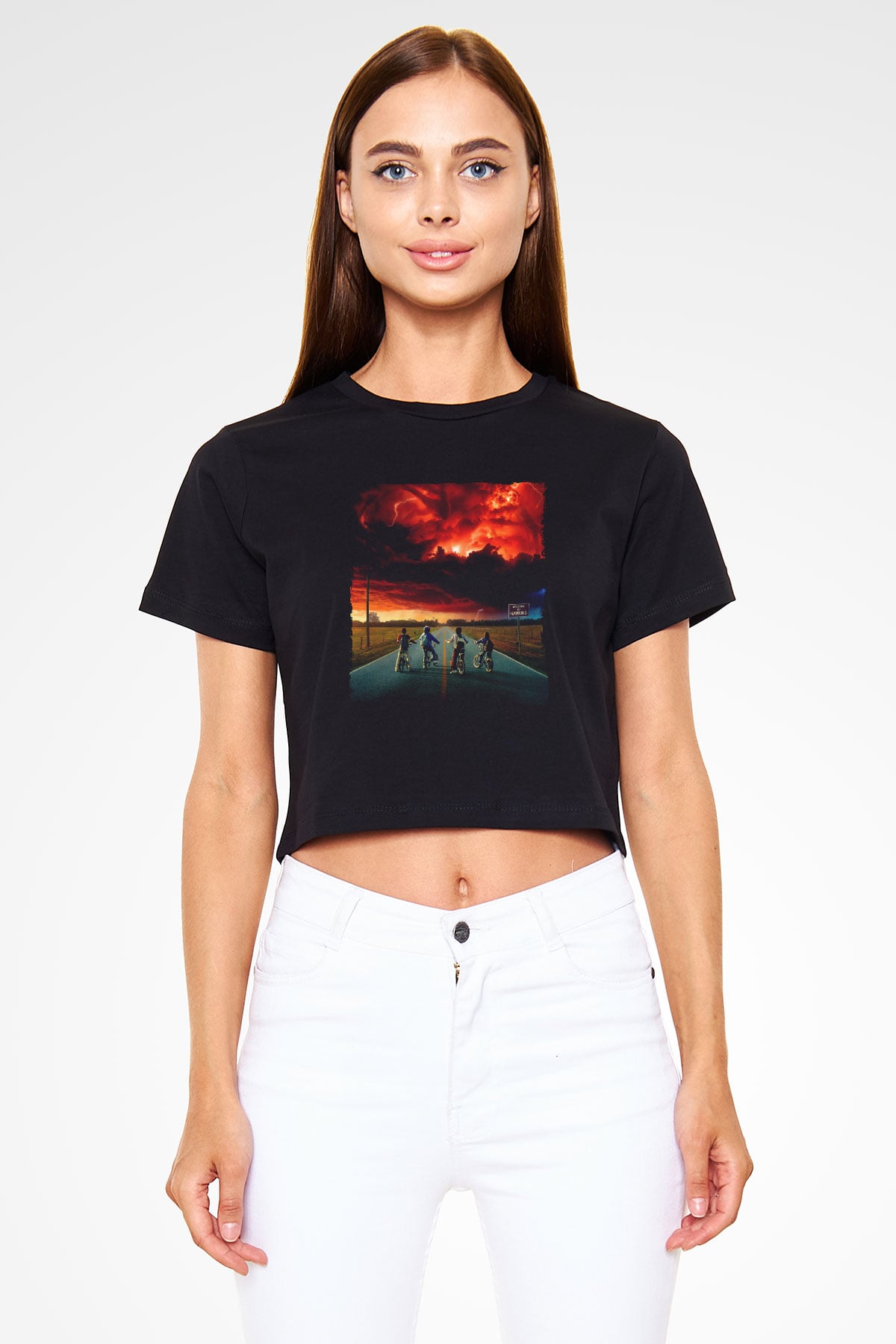 Unisex Stranger Things Baskılı Siyah Crop Top T-shirt