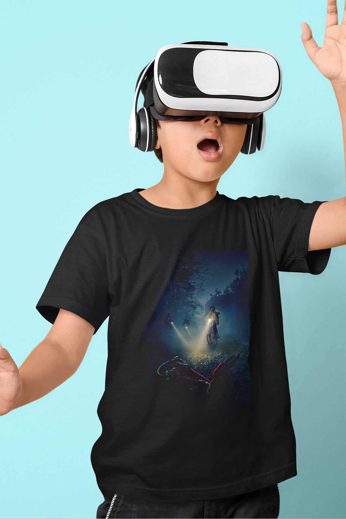 Unisex Stranger Things Baskılı Siyah Çocuk Tişört