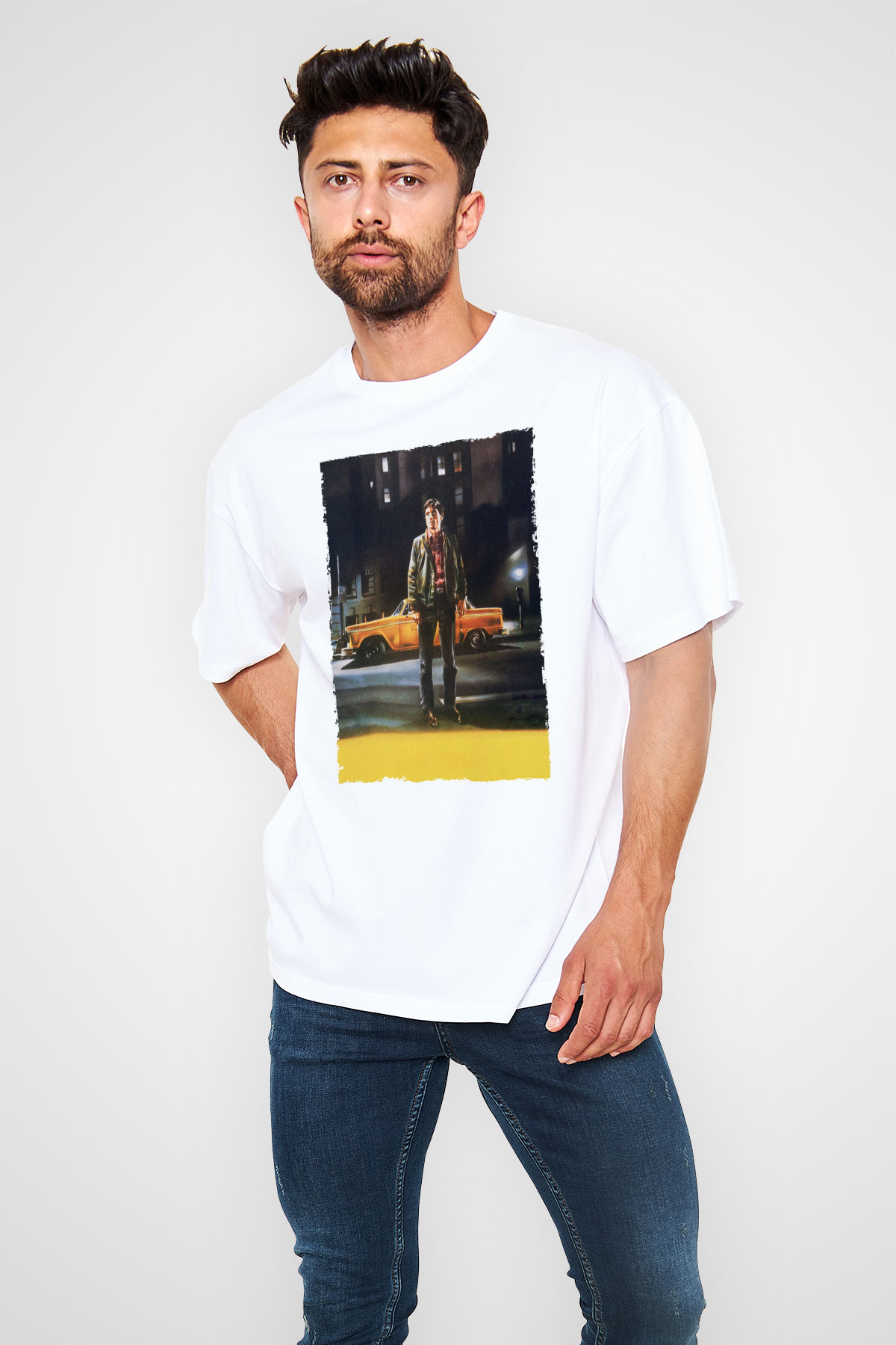 Unisex Taksi Şoförü (Taxi Driver) Baskılı Beyaz Oversize Tişört