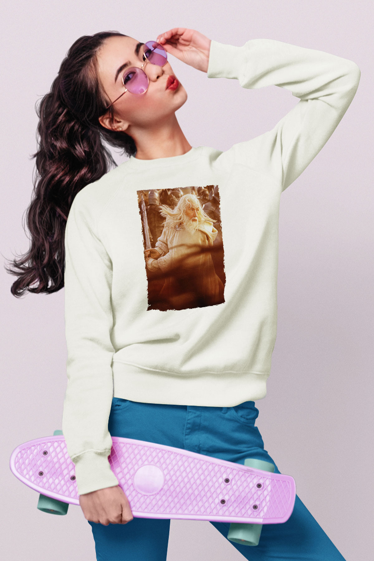 Unisex Yüzüklerin Efendisi Kralın Dönüşü (The Lord of the Rings The Return of the King) Baskılı Beyaz Sweatshirt