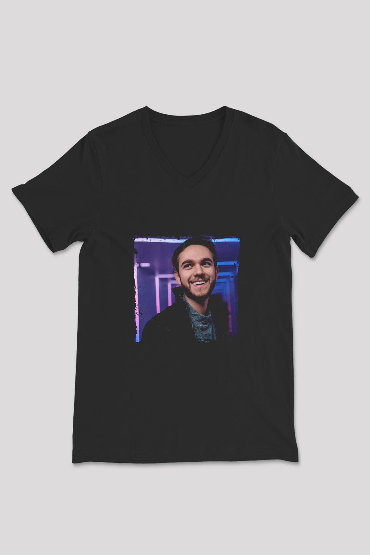 Zedd Baskılı Unisex Siyah V Yaka Tişört