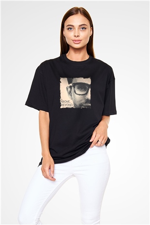 Above and Beyond Baskılı Unisex Oversize Siyah Tişört