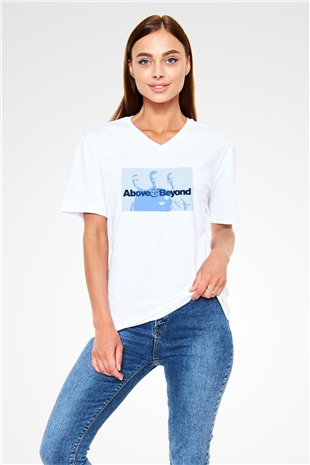 Above and Beyond Beyaz Unisex V Yaka Tişört