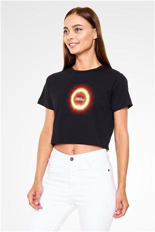 Above and Beyond Siyah  Crop Top Tişört