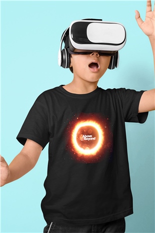 Above and Beyond Siyah Unisex Çocuk Tişört