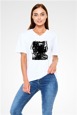 Against Me Beyaz Unisex V Yaka Tişört T-Shirt