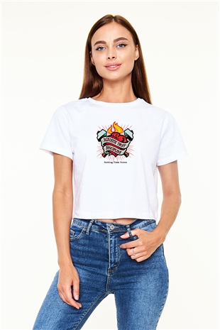Agnostic Front Baskılı Unisex Beyaz Crop Top Tişört
