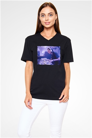 Alesso Siyah Unisex V Yaka Tişört