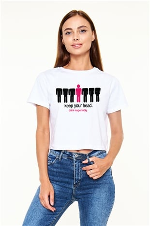 Alkol Beyaz Croptop Tişört