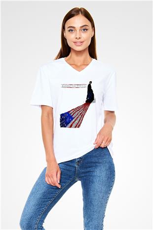 American Psycho Baskılı Beyaz Unisex V Yaka Tişört - Tshirt