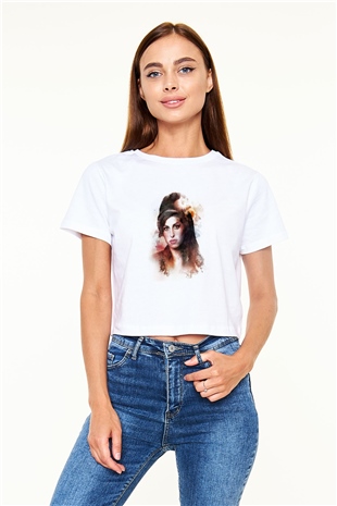 Amy Winehouse Beyaz Croptop Tişört