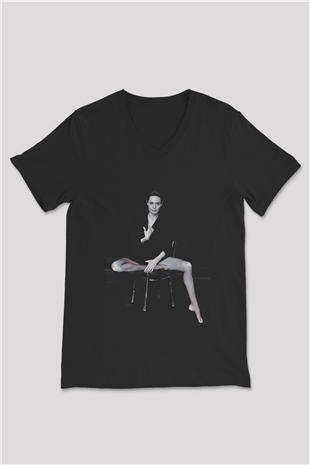 Angelina Jolie Siyah Unisex V Yaka Tişört