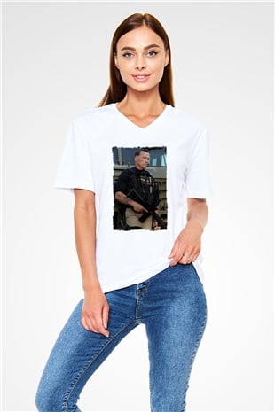Arnold Schwarzenegger Beyaz Unisex V Yaka Tişört