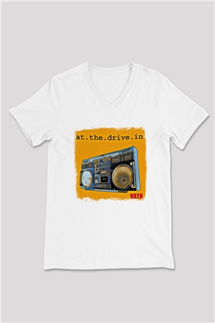 At the Drive-In Baskılı Unisex Beyaz V Yaka Tişört