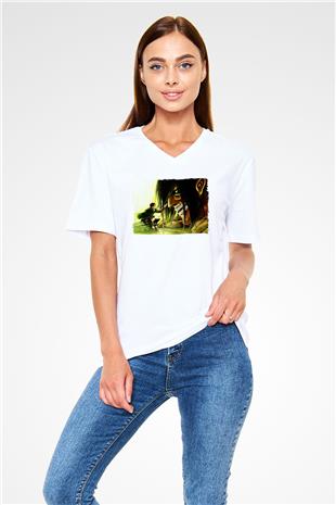 Attack On Titan Baskılı Beyaz Unisex V Yaka Tişört - Tshirt