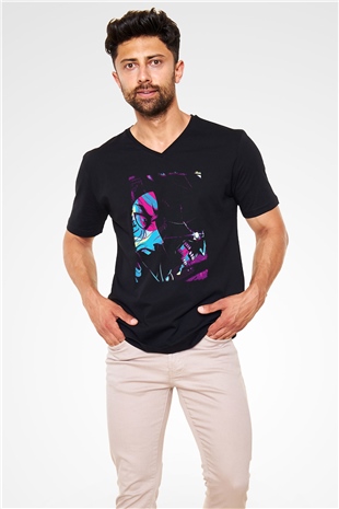 Attack On Titan Baskılı Unisex Siyah V Yaka Tişört - Tshirt