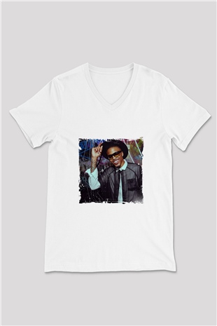 August Alsina Baskılı Beyaz V Yaka Unisex Tişört
