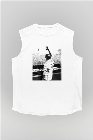 Avicii Beyaz Unisex Kolsuz Tişört