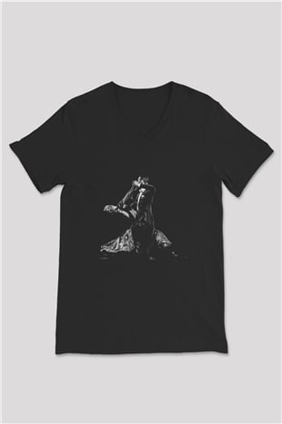 Balo Siyah Unisex V Yaka Tişört