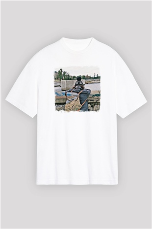 Basement Baskılı Unisex Beyaz Oversize Tişört