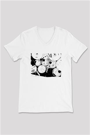Bateri Baskılı Beyaz Unisex V Yaka Tişört - Tshirt