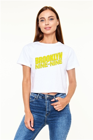 Brooklyn Nine-Nine Beyaz Croptop Tişört