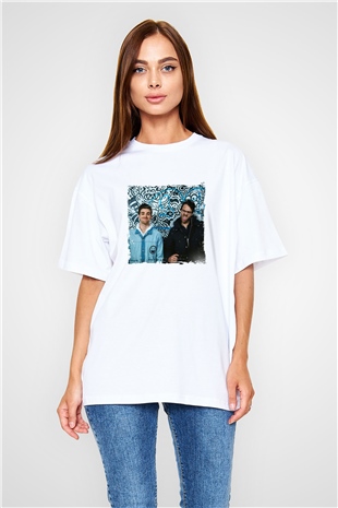 ChainsmokersBaskılı Beyaz Oversize Tişört