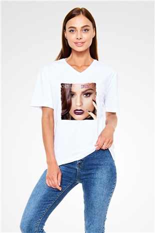 Cher Lloyd Beyaz Unisex V Yaka Tişört