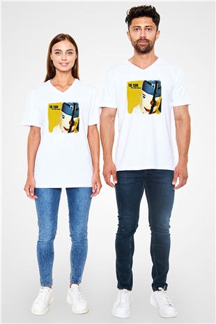 Cure Baskılı Unisex Beyaz V Yaka Tişört
