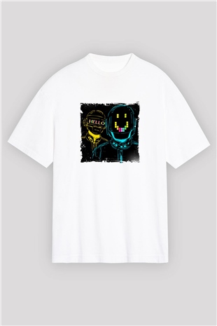 Daft PunkBaskılı Beyaz Oversize Tişört
