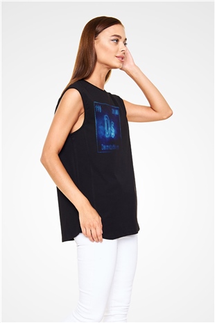 Darmstadtiyum Atom Numarası Baskılı Unisex Siyah Kolsuz Tişört