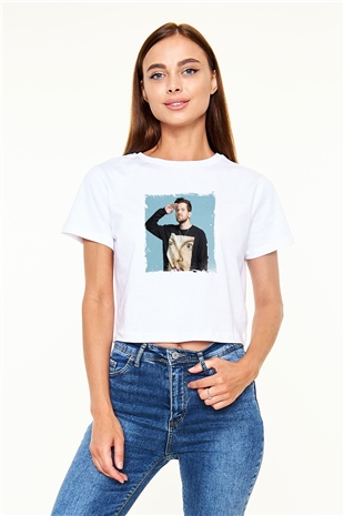 Dillon Francis Baskılı Beyaz Kadın Crop Top Tişört