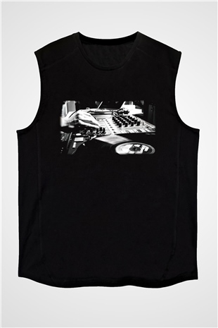 DJ Siyah Unisex Kolsuz Tişört