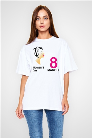 Dünya Kadınlar Günü Beyaz Oversize Tişört Oversize T-shirt - TişörtFabrikası