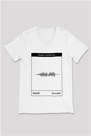 Eagles Baskılı Beyaz Unisex V Yaka Tişört - Tshirt